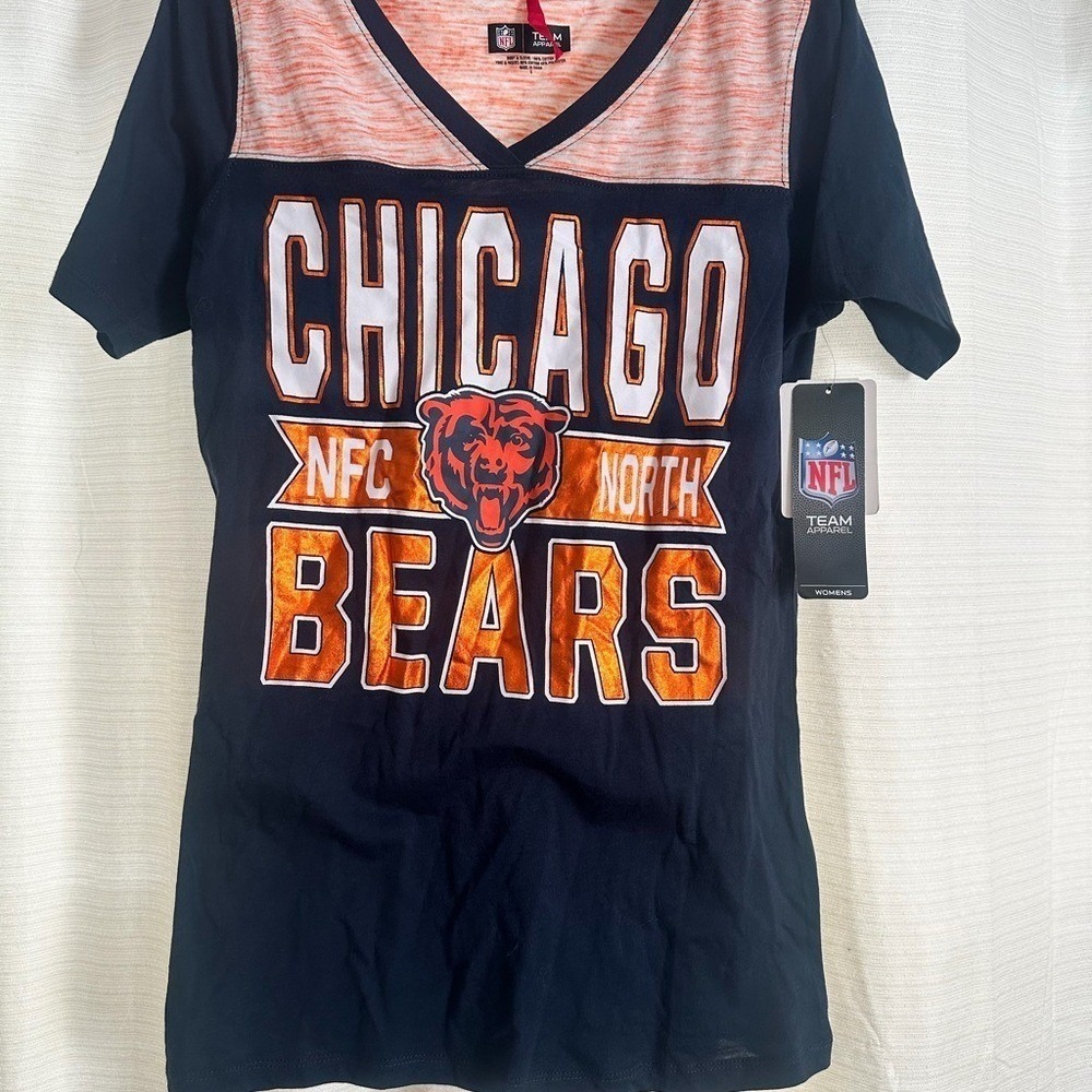 Chicago Bears NFL Women's V-Neck T-Shirt Size Small